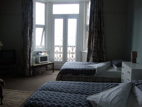 Alpine Guest House Middlesbrough Exteriör bild